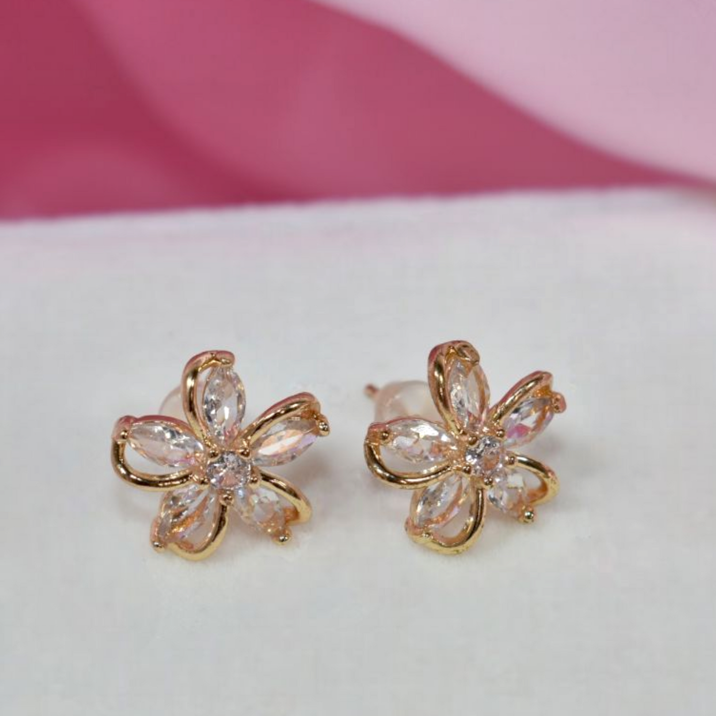 Aretes Florecita Brillante 🌸