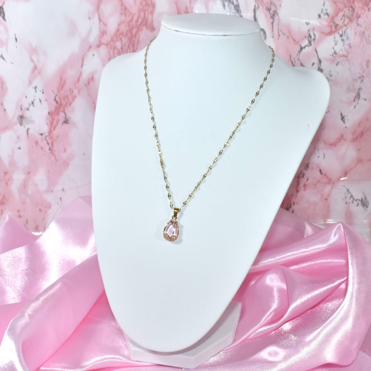 Collar Tulipán de Brillo Fino 🌷