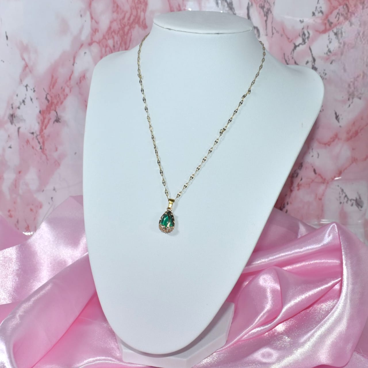 Collar Tulipán de Brillo Fino 🌷